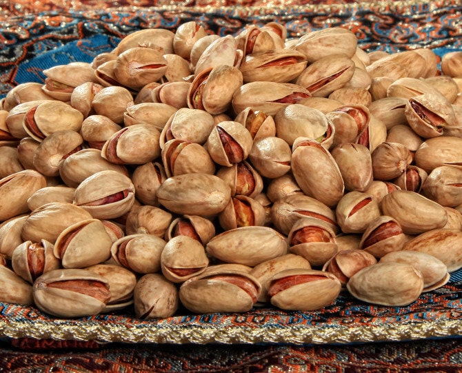 Processes of pistachio processing in Iran